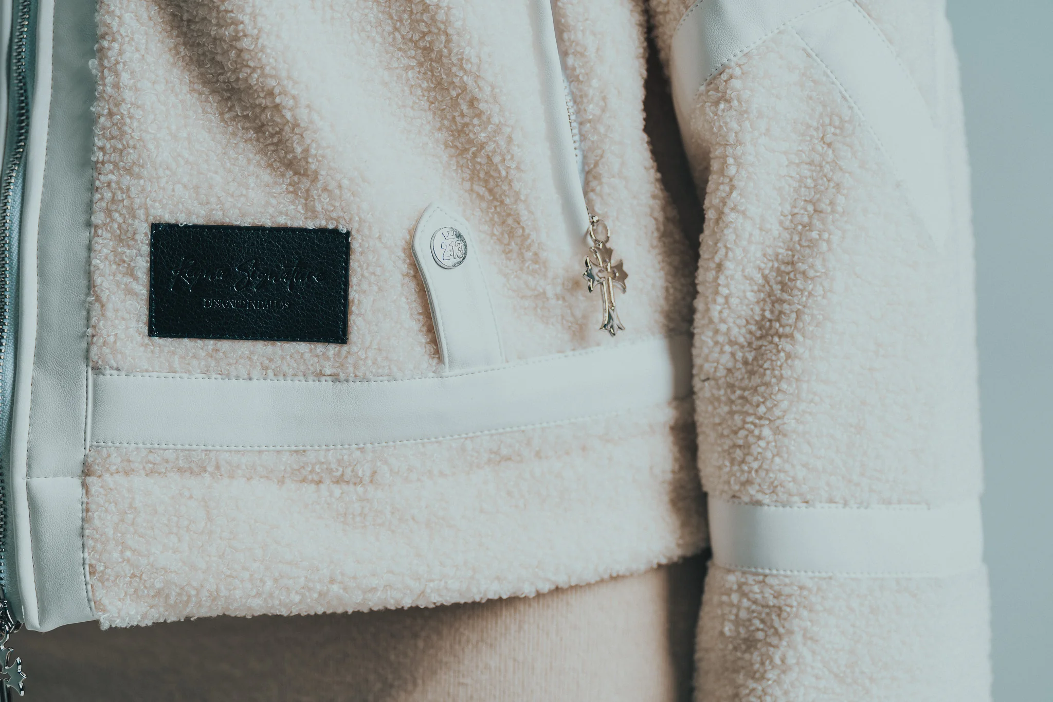 The Signature Sherpa in Cream - Image 4